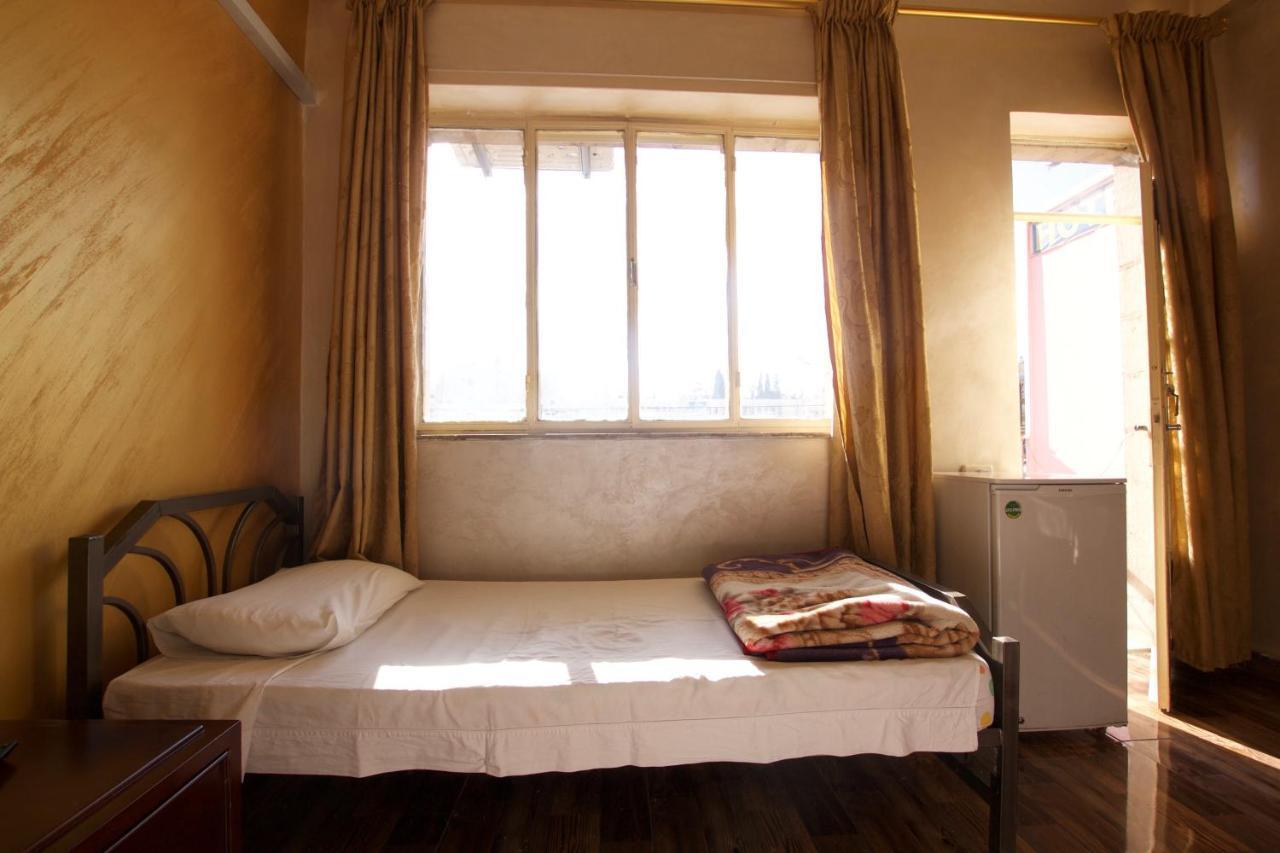 Erasmus Student House By Sunrise Hostel Amman Exterior photo